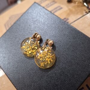Elegant Gold Flake Earrings